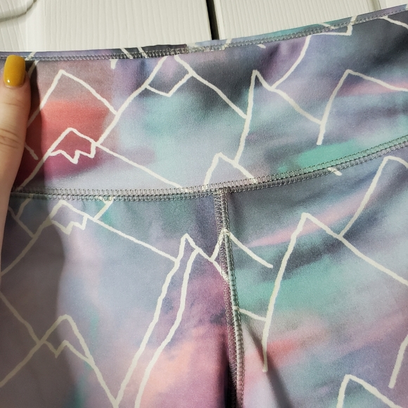 Mossimo Supply Pastel Mountain Workout Pant Sz L - Picture 5 of 14